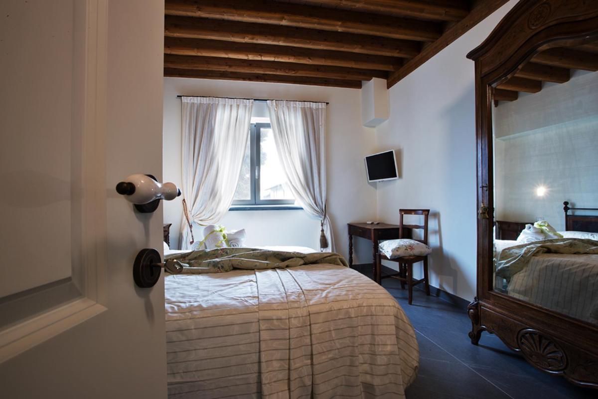 Agriturismo Tenuta Casteldardo Besenzone Buitenkant foto